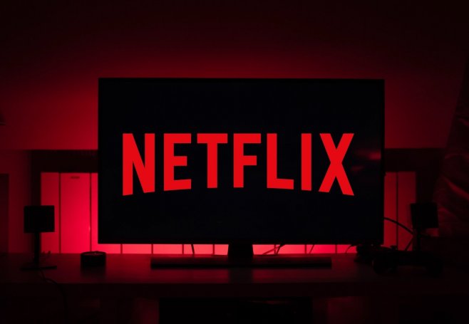 Акционеры подали в суд на Netflix