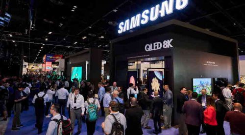 Samsung представил телевизор размером со среднестатистическую комнату