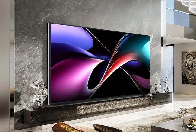 Hisense представила гигантские TriChroma-телевизоры и объявила цены