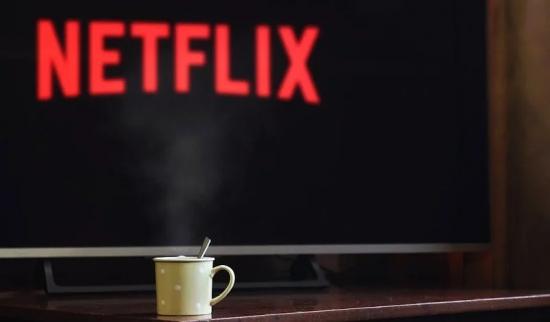 Netflix усилила контроль за совместным использованием аккаунтов и предложила не нарушающий правила вариант с доплатой