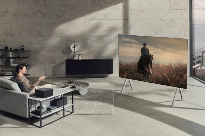 LG выпустила 97-дюймовый беспроводной телевизор Signature OLED M
