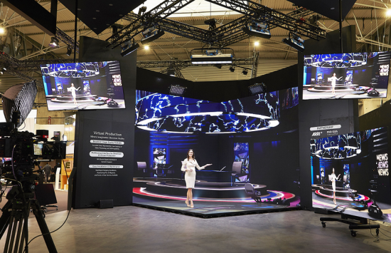 LG представила на выставке ISE 2023 огромный micro-LED и прозрачный Transparent OLED Signage, а также наглядно показала, как они могут пригодиться